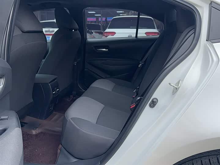 Фото 10 - Toyota Levin