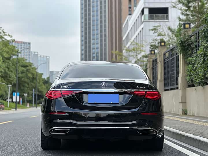 Фото 5 - Mercedes-Benz S-Class