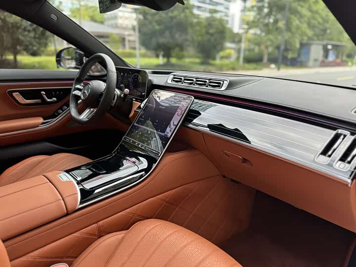 Фото 8 - Mercedes-Benz S-Class