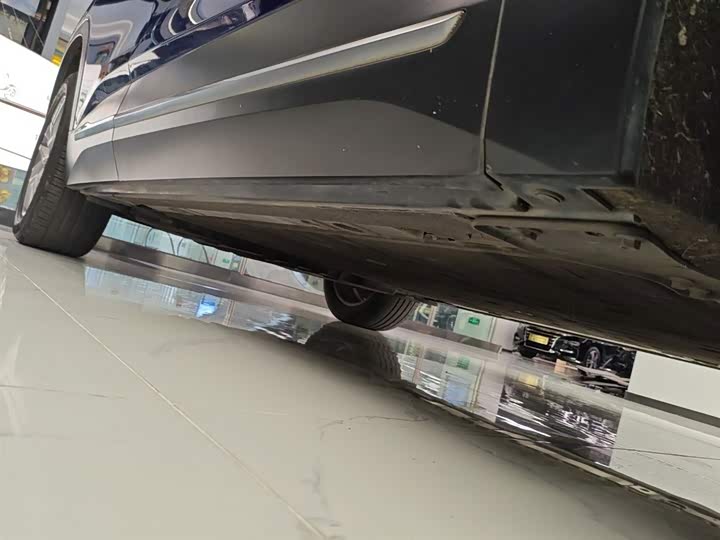 Фото 21 - Nio EC6