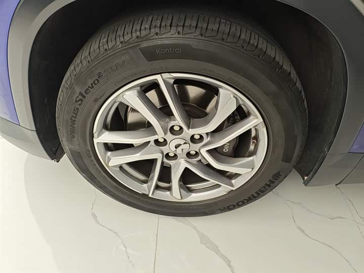 Фото 23 - Nio EC6