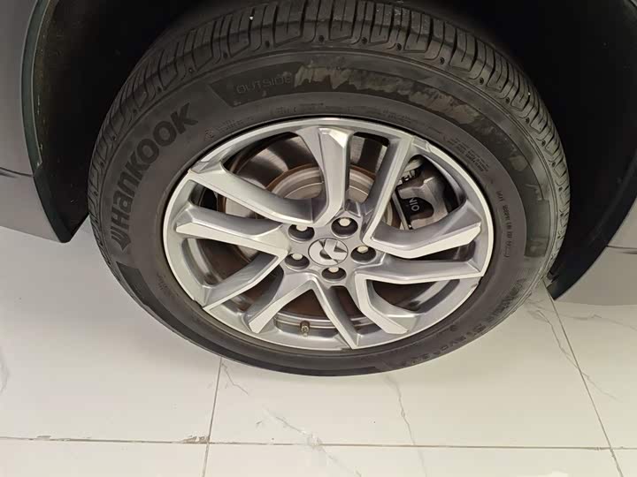 Фото 26 - Nio EC6