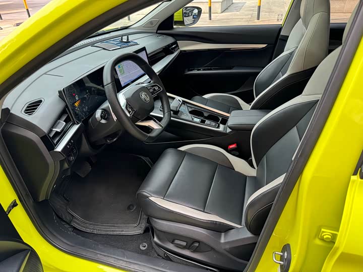 Фото 8 - MG Motor 5 Scorpio