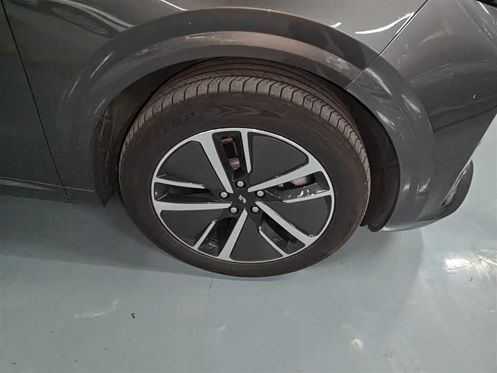 Фото 31 - LiXiang L6