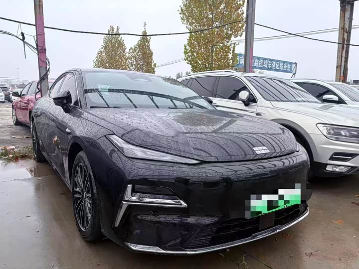 Фото 3 - Geely Galaxy Starshine 8 EM-i