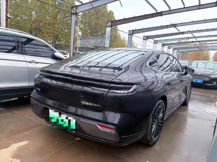 Фото 6 - Geely Galaxy Starshine 8 EM-i