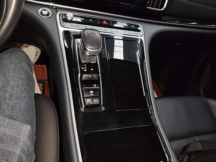 Фото 14 - GAC Trumpchi M8