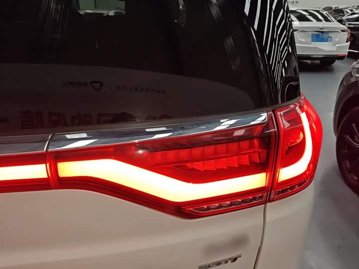 Фото 8 - GAC Trumpchi M8