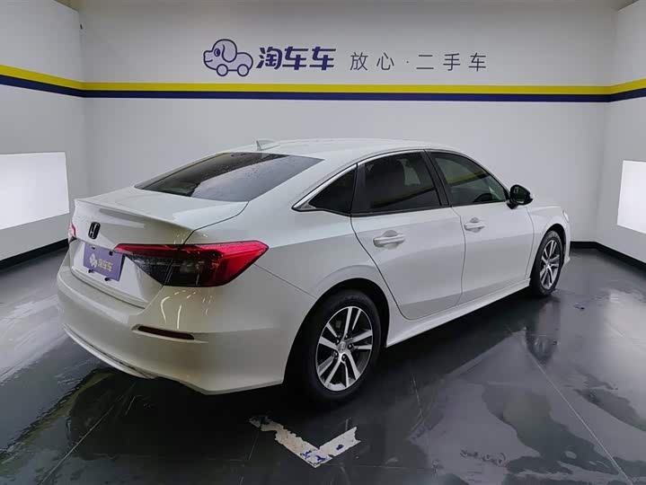 Фото 3 - Honda Civic