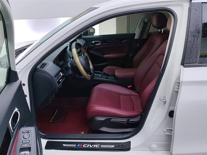 Фото 9 - Honda Civic