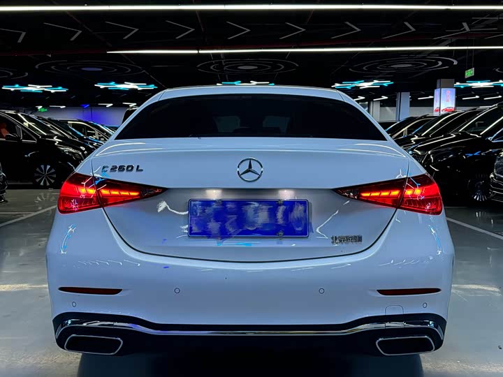 Фото 20 - Mercedes-Benz C-Class