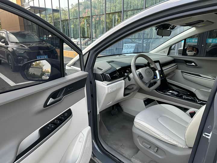 Фото 20 - Hyundai Custo