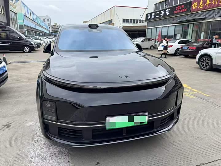 Фото 2 - LiXiang L9