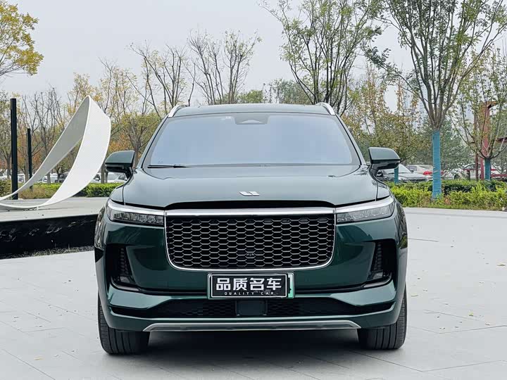 Фото 3 - LiXiang One