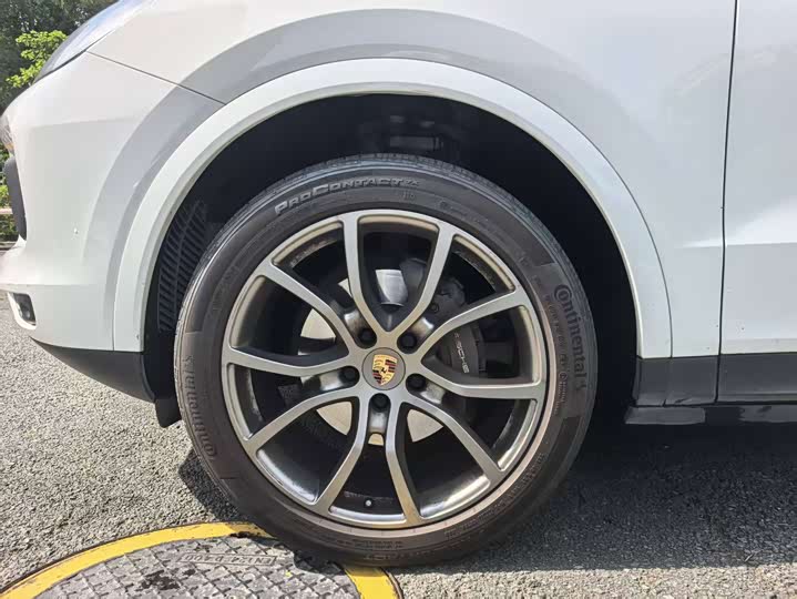 Фото 4 - Porsche Cayenne