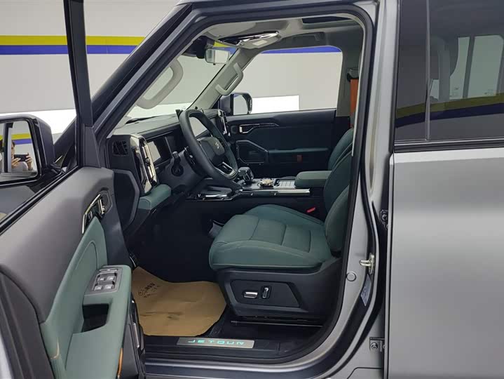 Фото 9 - Jetour T2