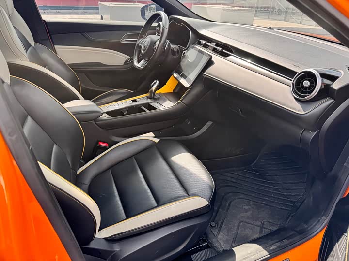 Фото 11 - MG Motor 6