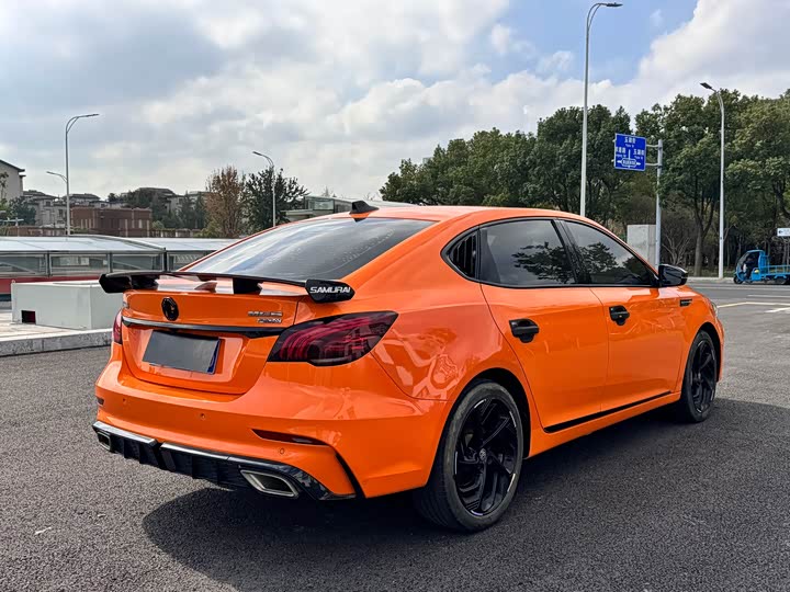 Фото 7 - MG Motor 6