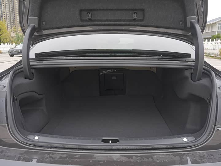 Фото 12 - Volvo S90