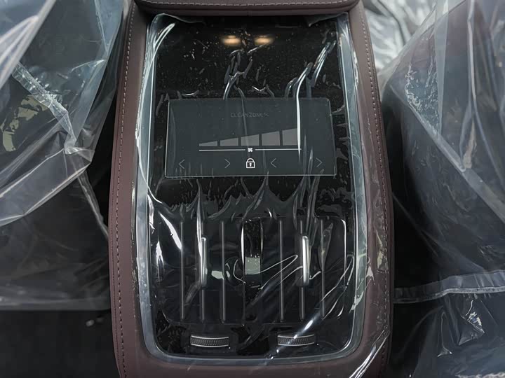 Фото 18 - Volvo S90