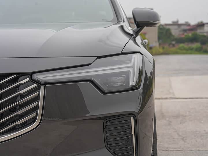 Фото 7 - Volvo S90