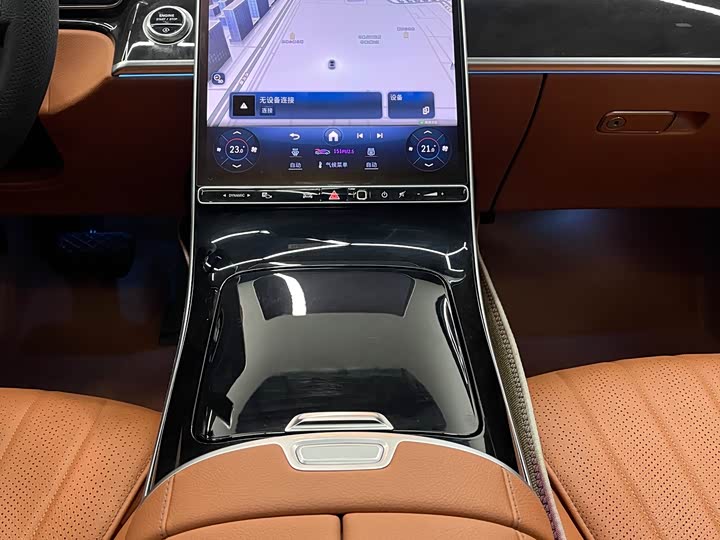 Фото 6 - Mercedes-Benz S-Class