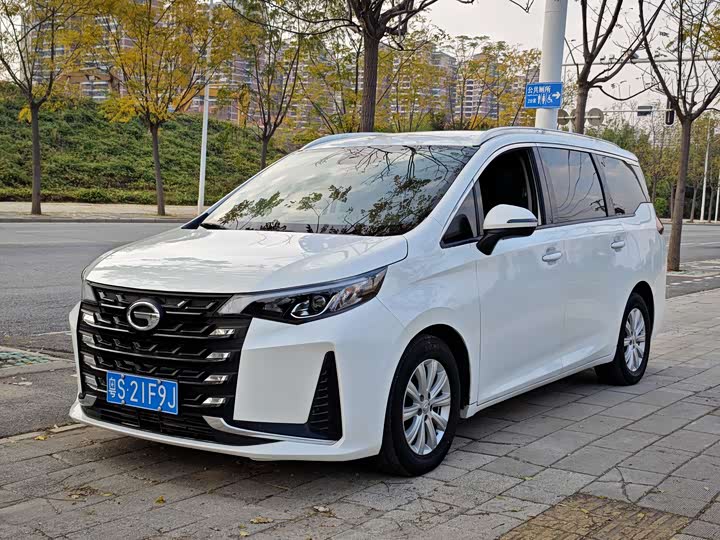 Фото 1 - GAC Trumpchi M6