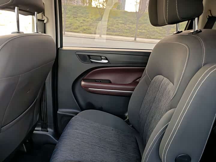 Фото 12 - GAC Trumpchi M6