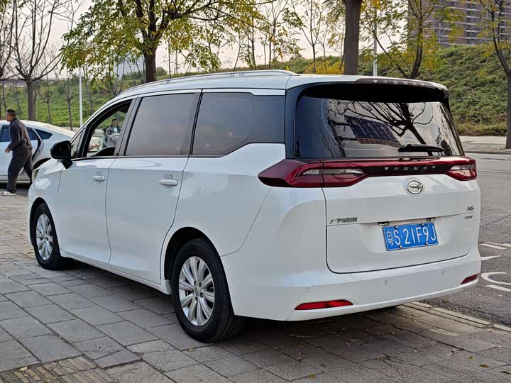 Фото 17 - GAC Trumpchi M6