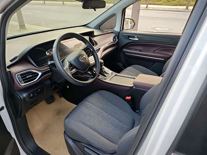 Фото 6 - GAC Trumpchi M6