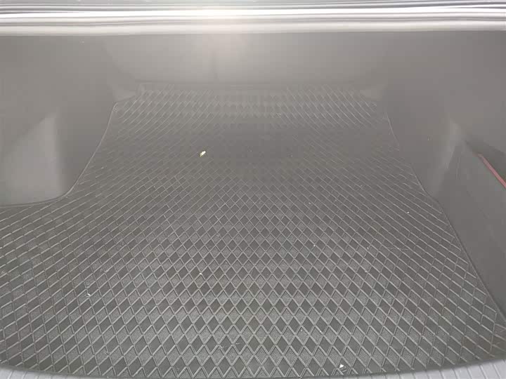 Фото 19 - Volkswagen Passat