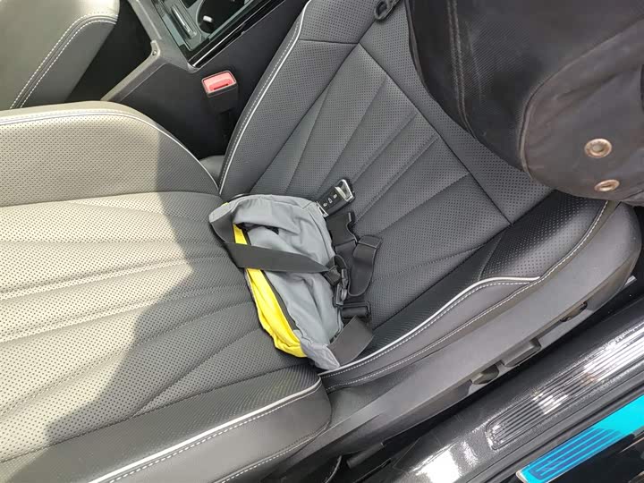 Фото 25 - Volkswagen Passat