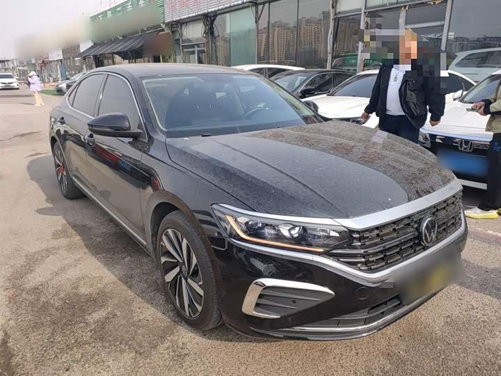 Фото 4 - Volkswagen Passat