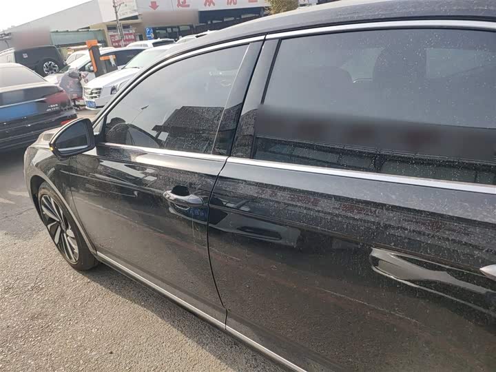 Фото 5 - Volkswagen Passat