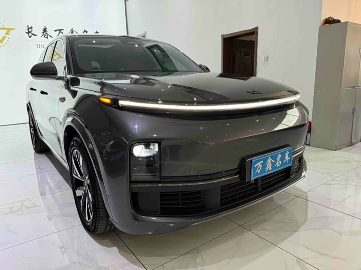 Фото 3 - LiXiang L8