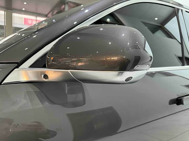 Фото 5 - LiXiang L8