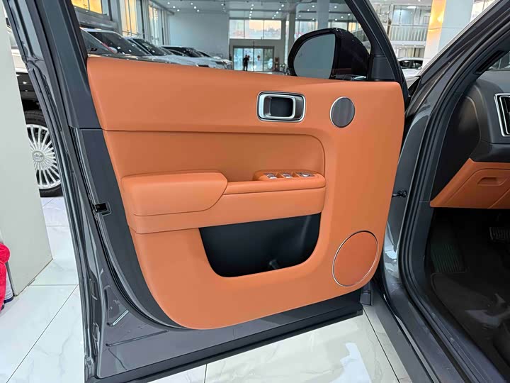 Фото 6 - LiXiang L8