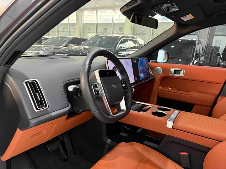 Фото 7 - LiXiang L8