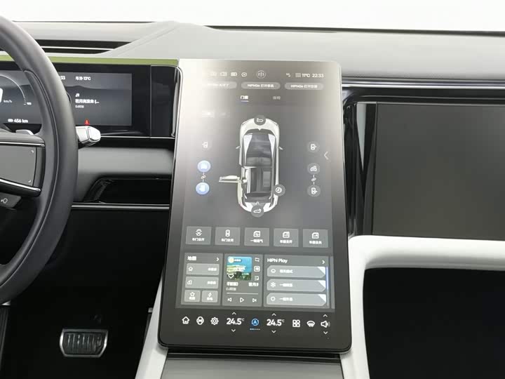 Фото 12 - HiPhi X