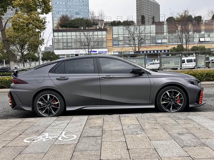 Фото 4 - GAC Trumpchi Empow R