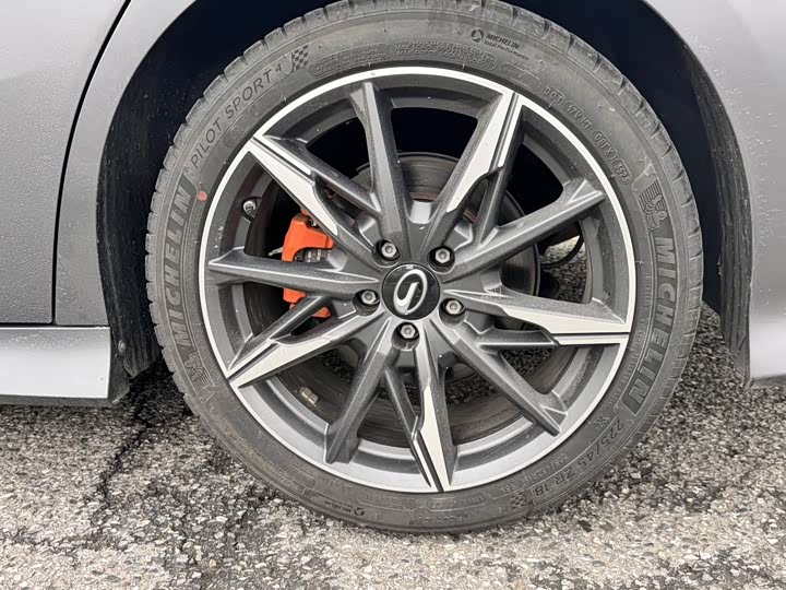 Фото 8 - GAC Trumpchi Empow R