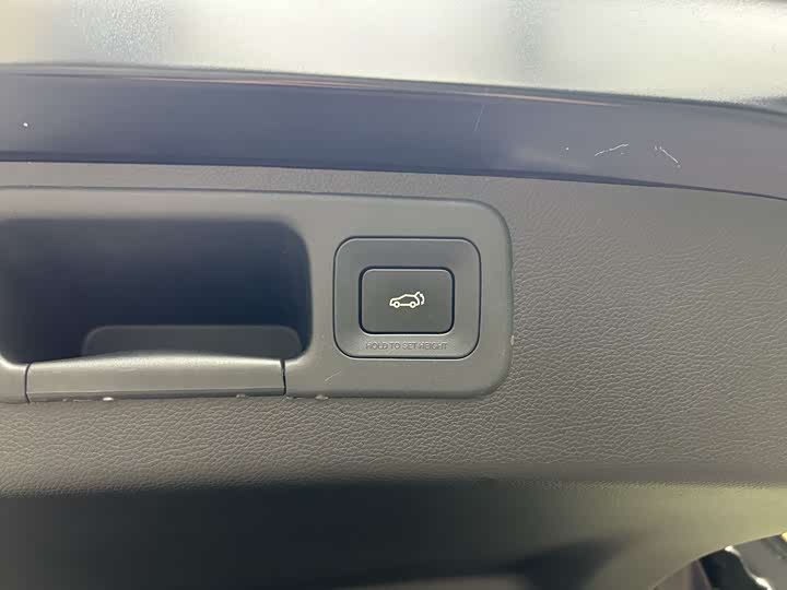 Фото 12 - GAC Trumpchi GS8