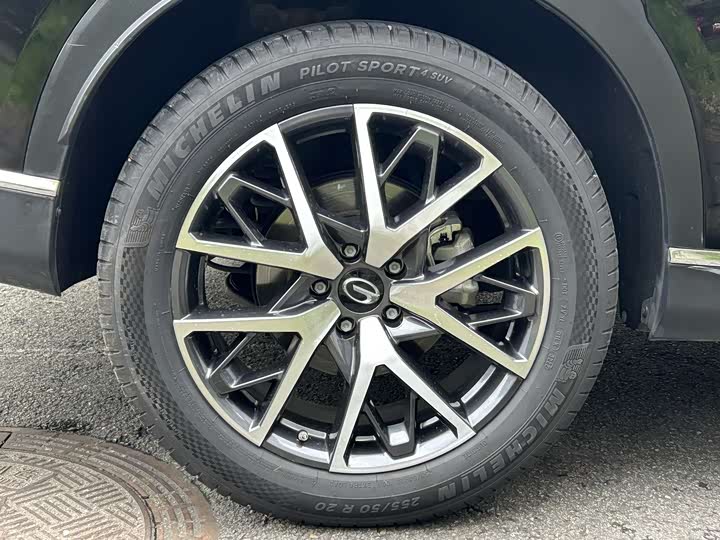 Фото 20 - GAC Trumpchi GS8