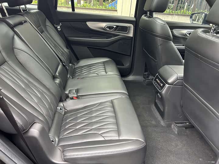 Фото 8 - GAC Trumpchi GS8