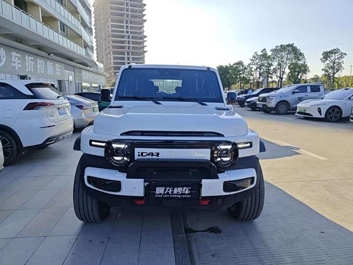 Фото 2 - Chery iCar V23