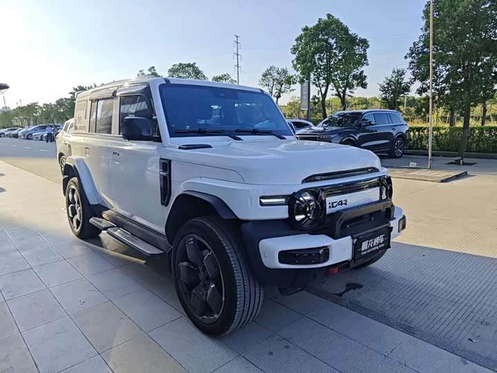 Фото 3 - Chery iCar V23