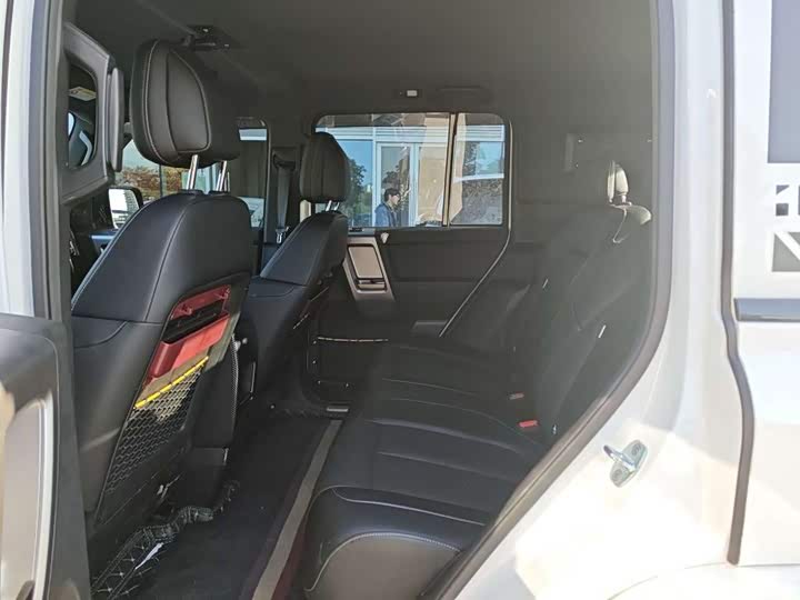 Фото 8 - Chery iCar V23