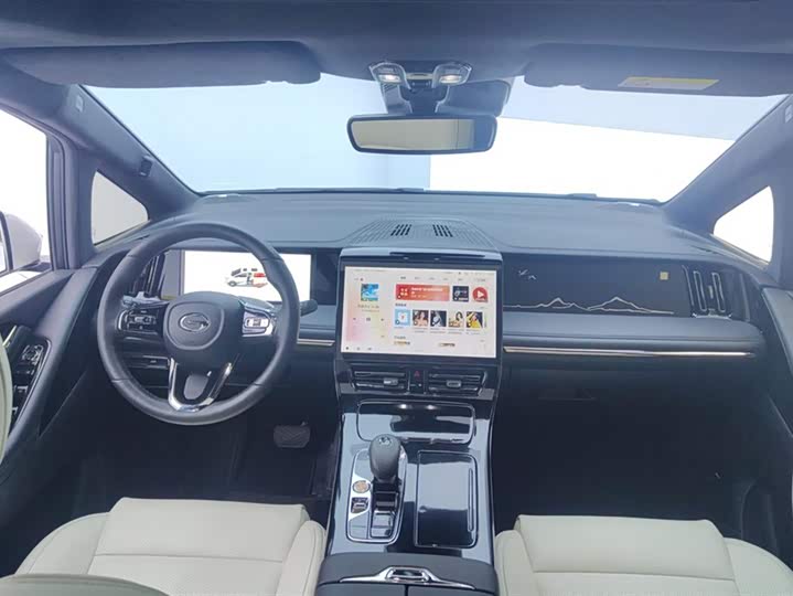 Фото 12 - GAC Trumpchi M8