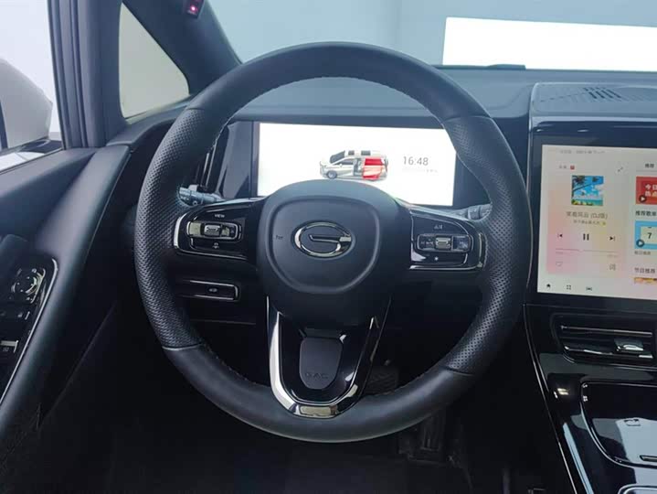 Фото 15 - GAC Trumpchi M8