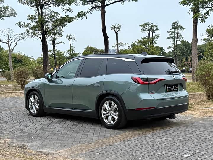 Фото 17 - Nio ES8